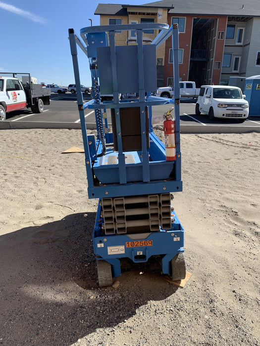 2020 Genie GS-1930 Solid Non Marking Tires, Beacon, Folding rails with half height swing gate, 800W Inverter