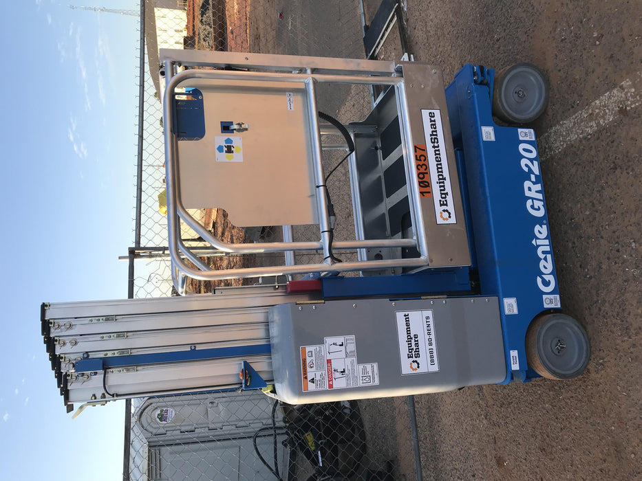 2020 GENIE GR-20
