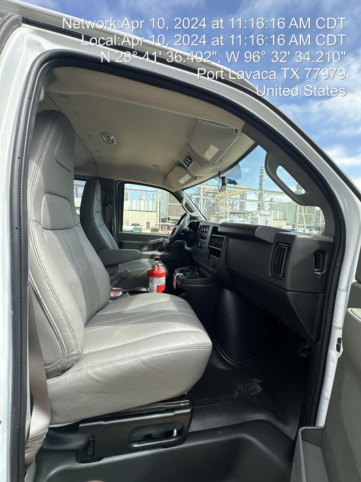 2023 CHEVROLET Express Van - Rental