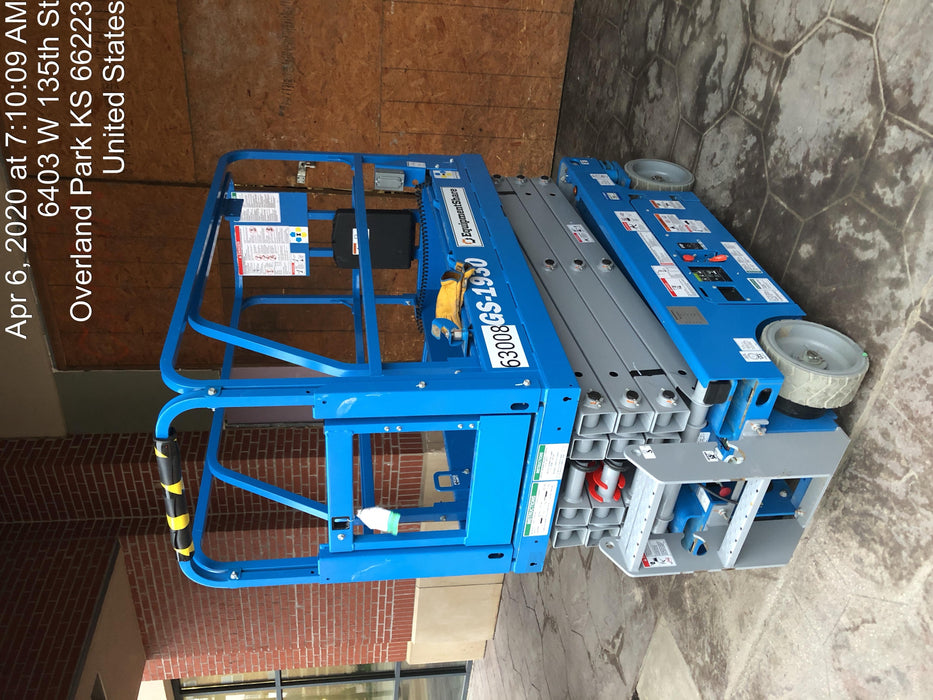 2020 Genie GS-1930 Solid Non Marking Tires, Beacon, Folding rails with half height swing gate