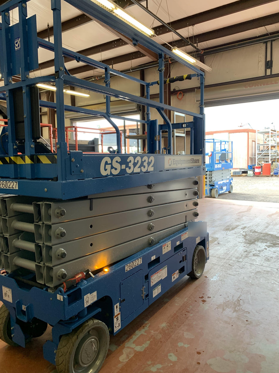 2022 GENIE GS-3232