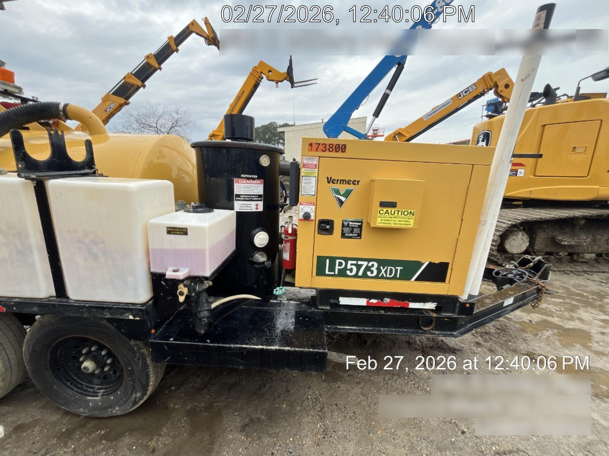 2021 Vac-Tron LP573XDT T4 Koehler Diesel Engine, 500 Gallon Debris Tank, x2 100 Gallon Water Tanks