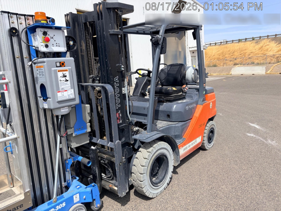 2022 TOYOTA 50-8FGU25