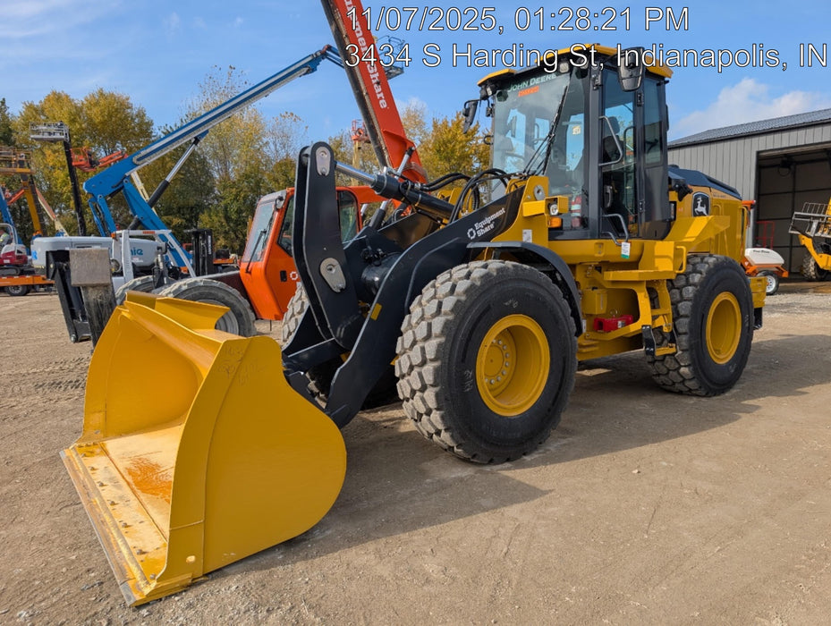 2025 JOHN DEERE 24" Bucket, Backhoe