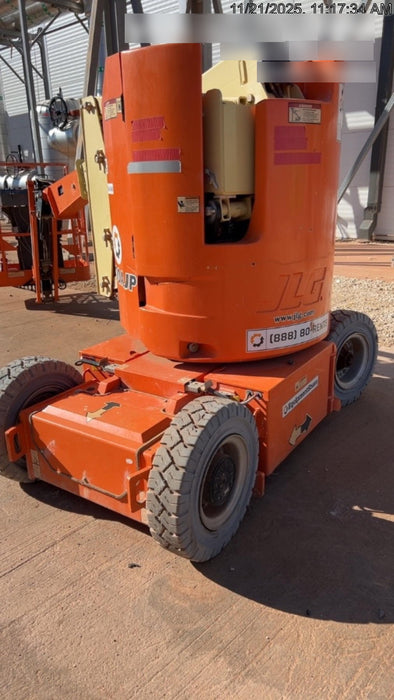 2019 JLG E300AJP