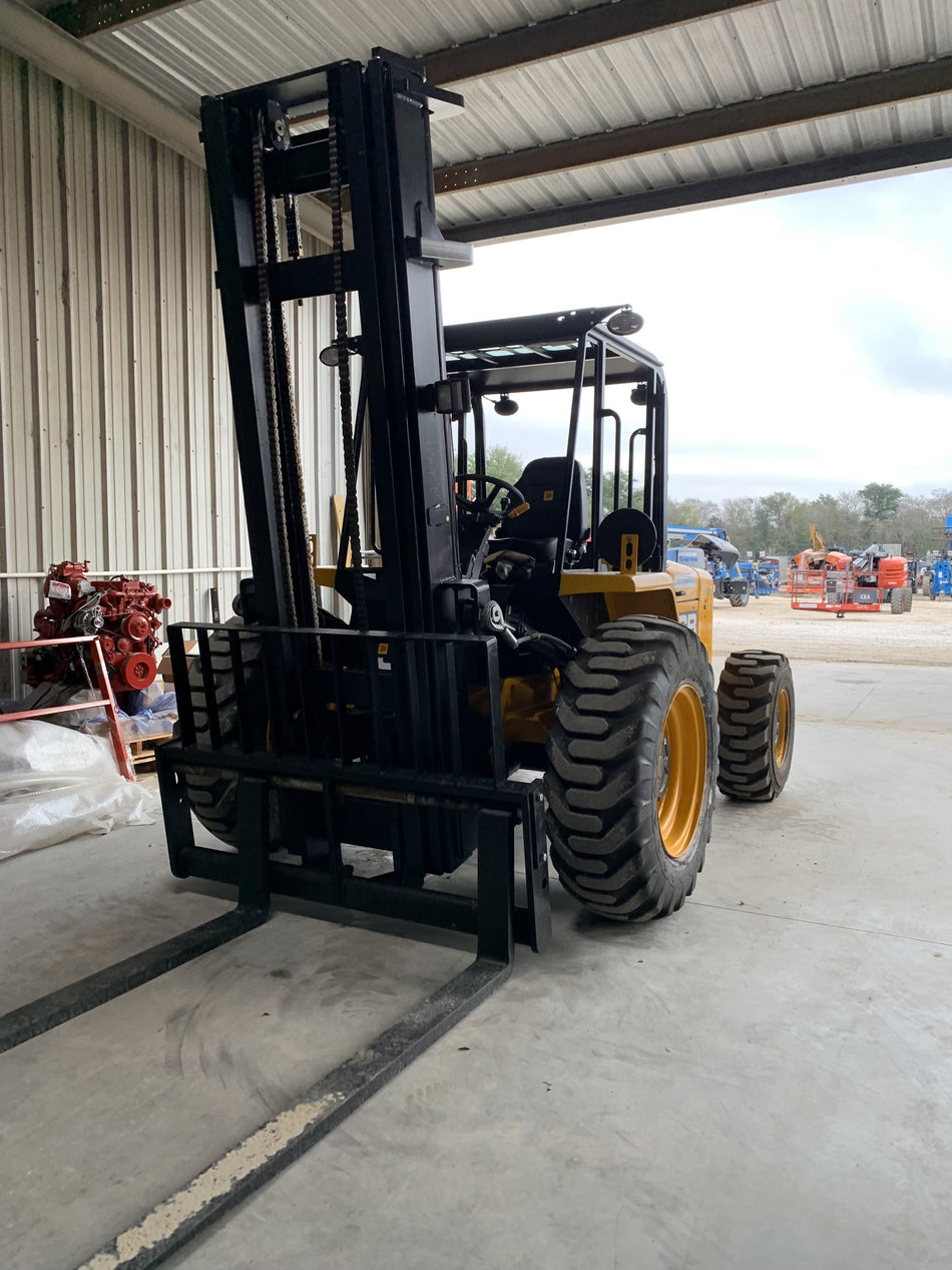 2022 JCB 940-4