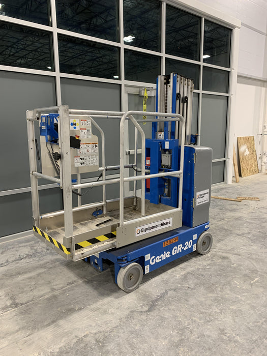 2021 GENIE GR-20