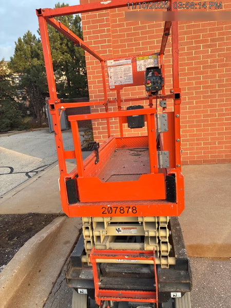2022 JLG R1932