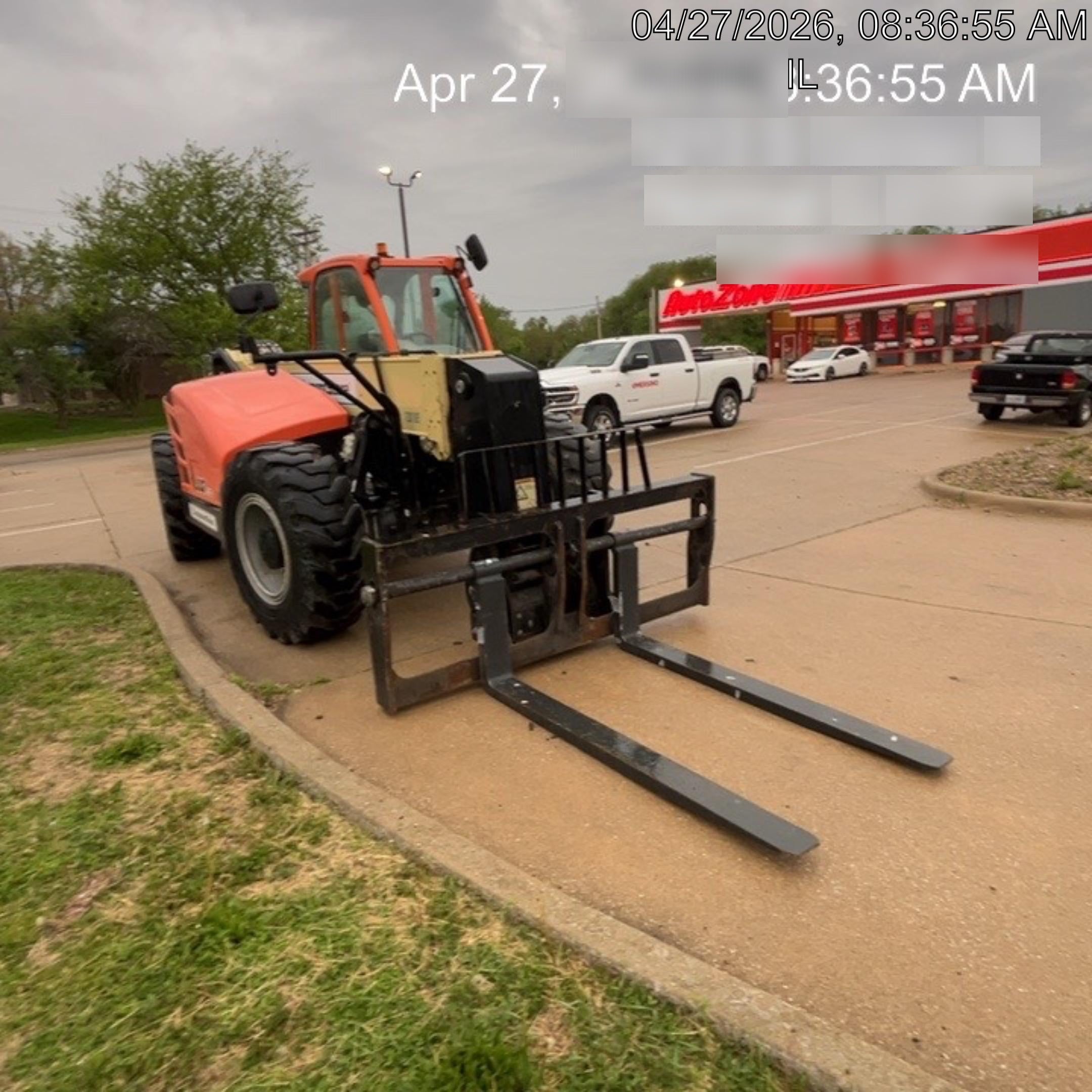 2021 JLG 1732