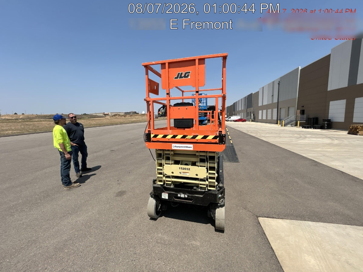 2021 JLG R3246