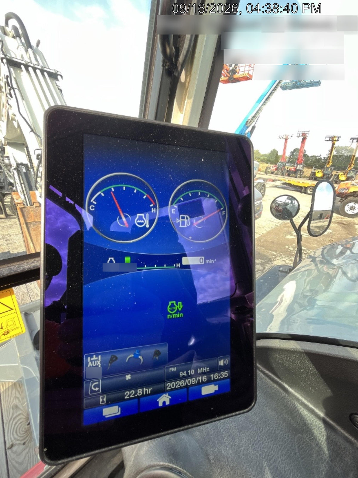 2024 TAKEUCHI TB370CR