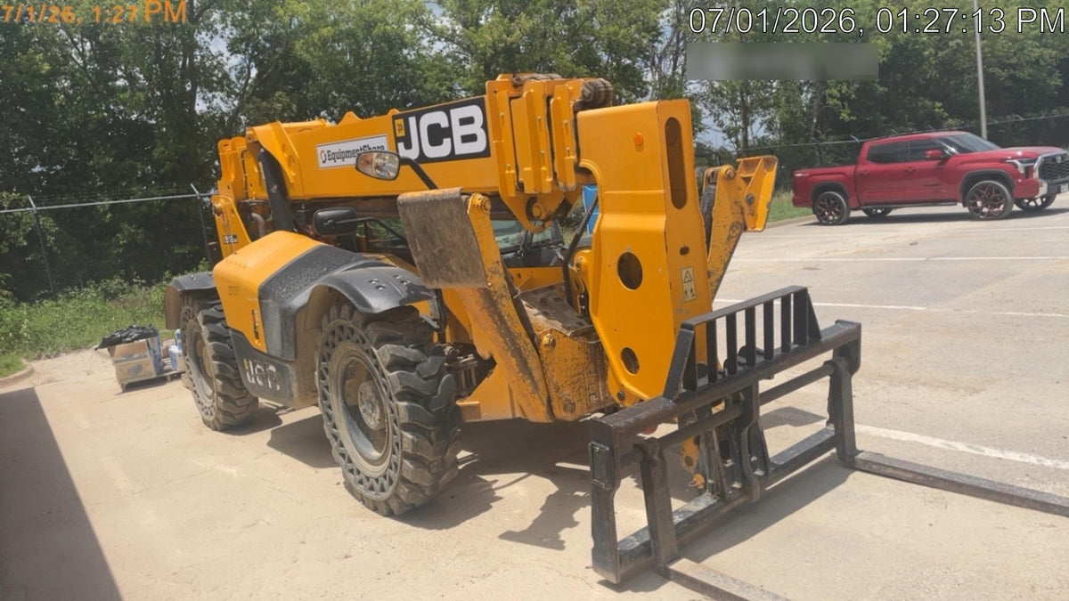 2022 JCB 512-56
