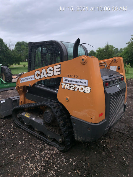 2021 CASE TR270B