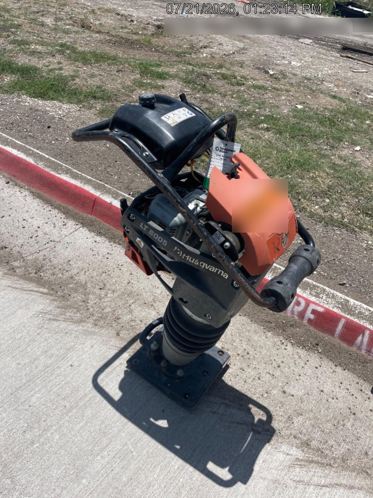 2025 HUSQVARNA LT6005