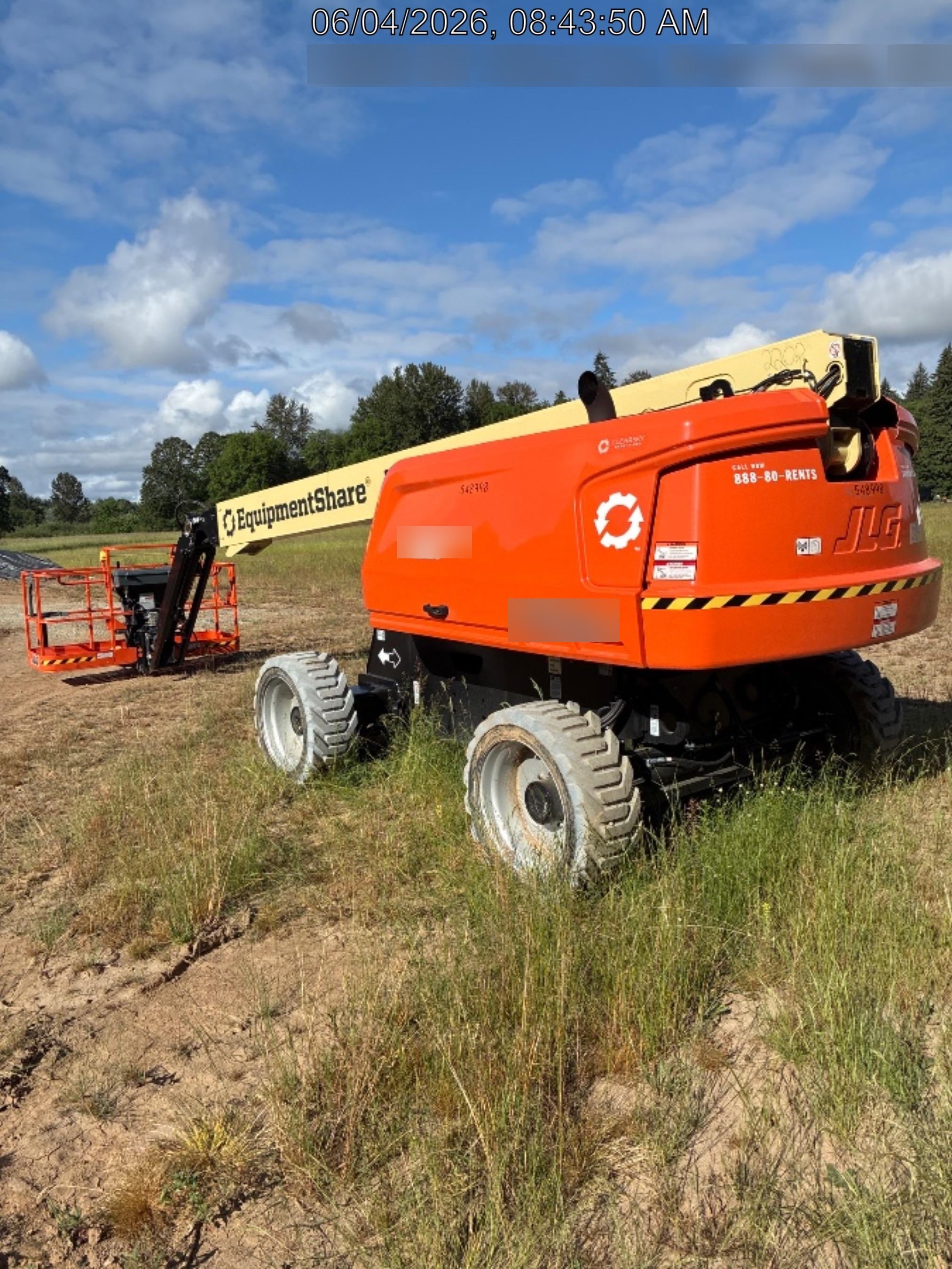 2025 JLG 660SJ