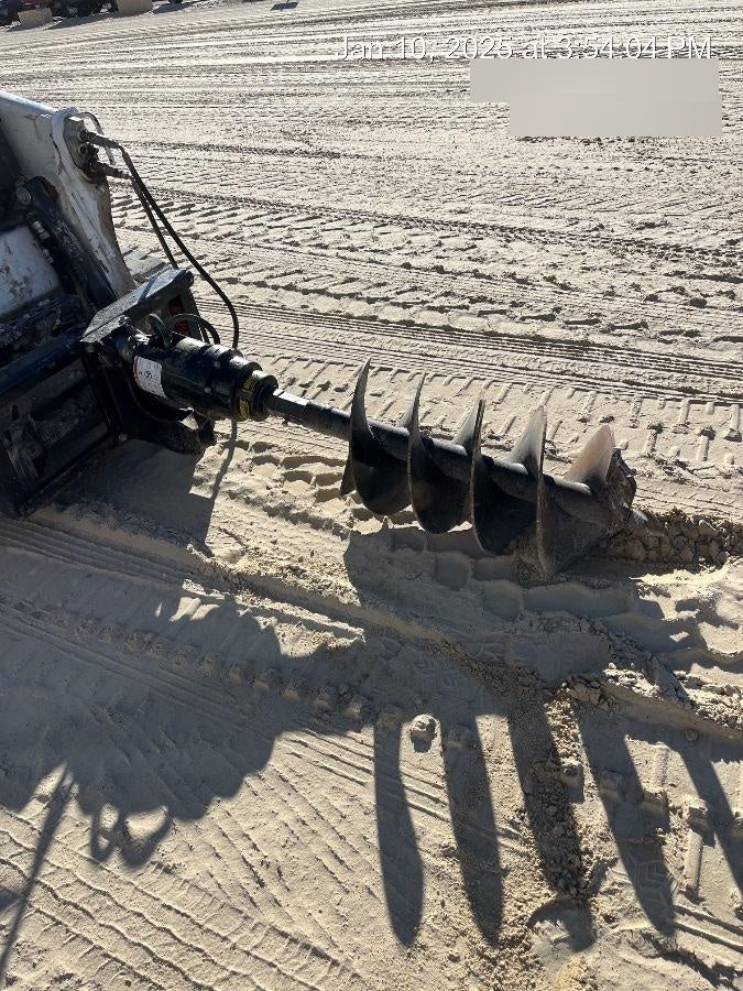 2023 AUGER TORQUE 3300-30