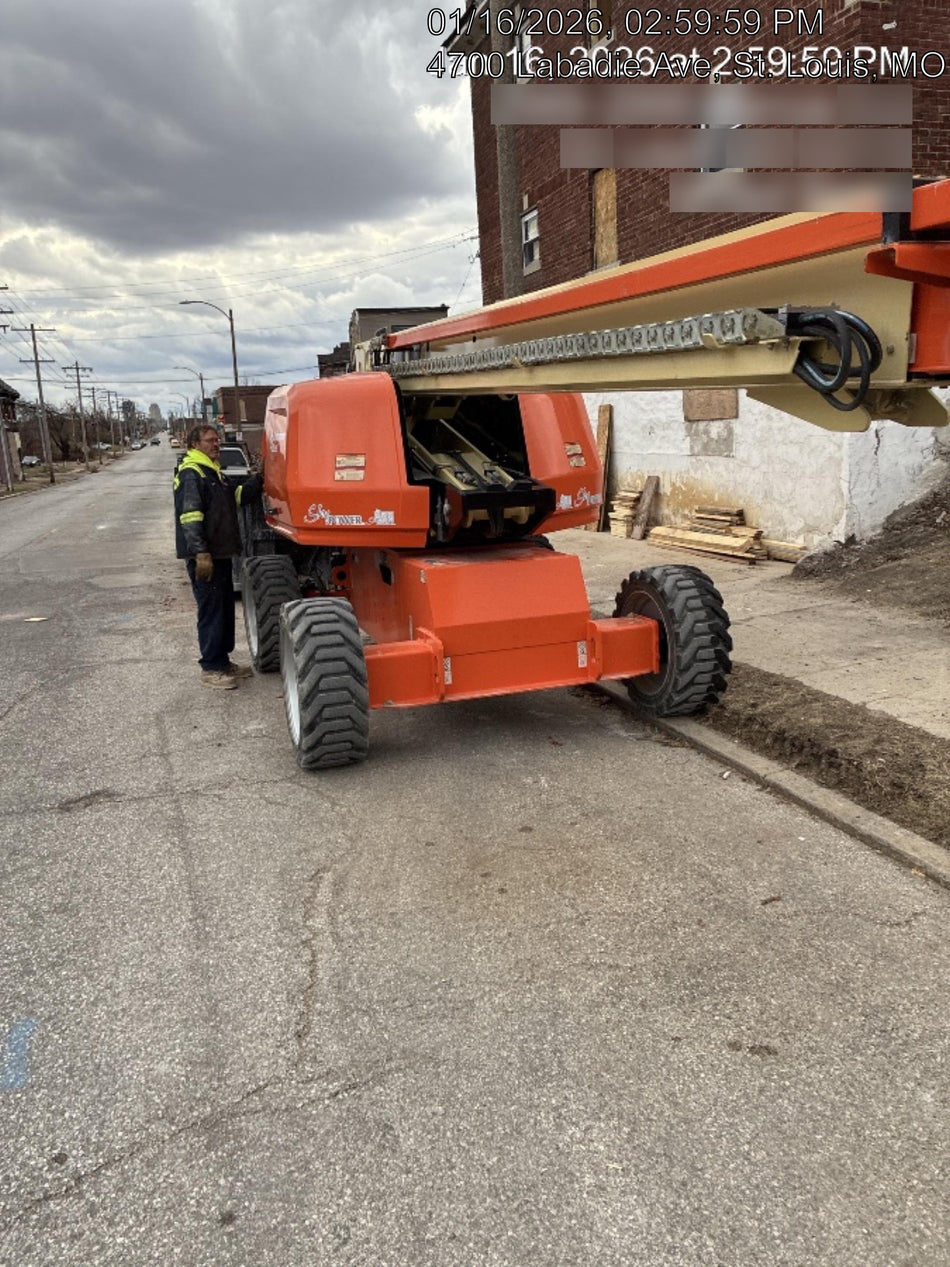 2022 JLG 660SJ