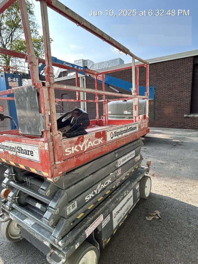 2022 SKYJACK SJ4732
