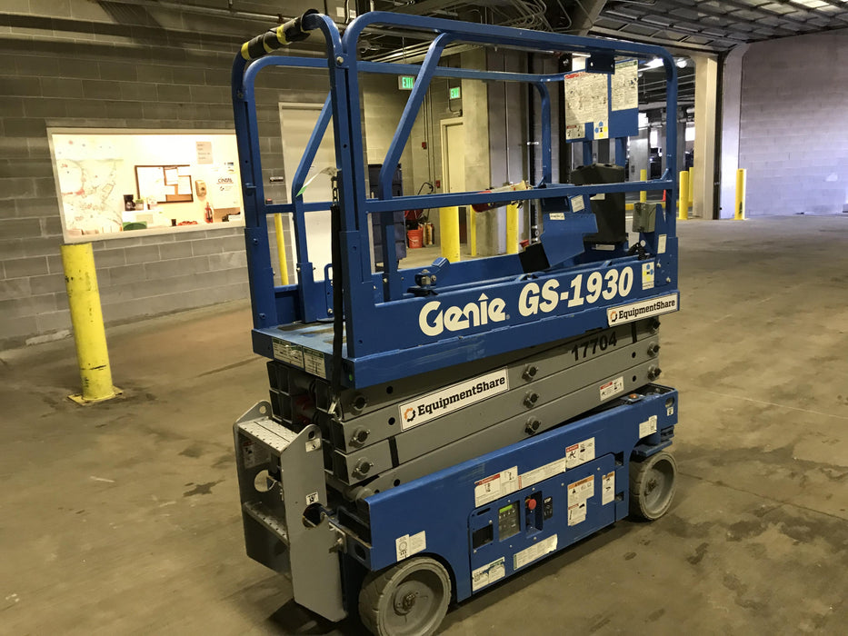 2018 Genie GS-1930 Genie GS-1930 w/Fixed Rail, Chain Entry
