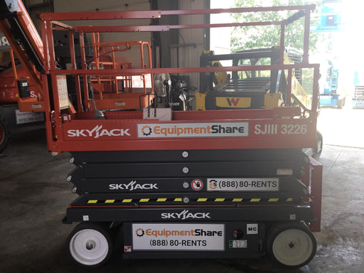 2018 Skyjack SJIII-3226 Skyjack SJIII3226 Scissor Lift w/Trojan Batteries