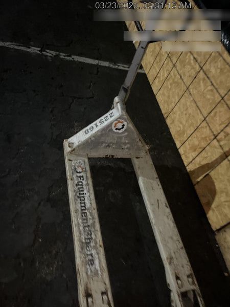 2022 CROWN 5,500lb Manual Pallet Jack - Crown