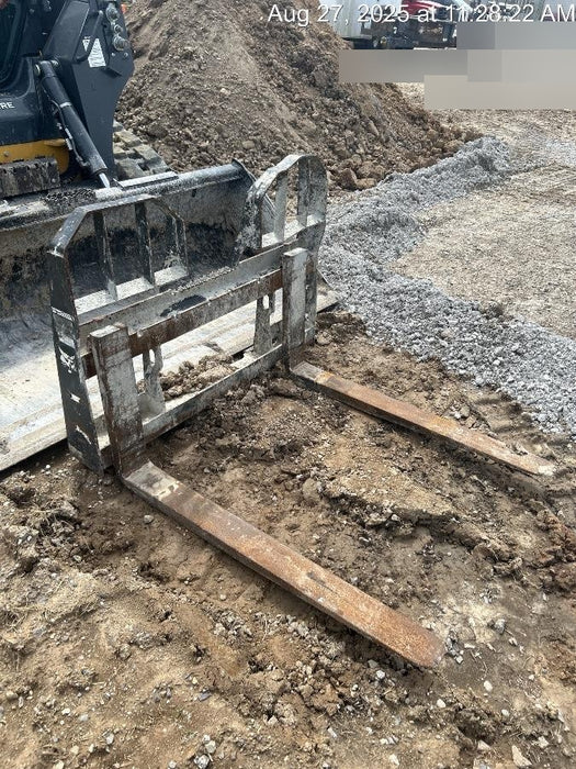 2020 WOODS 48" Pallet Forks - Woods