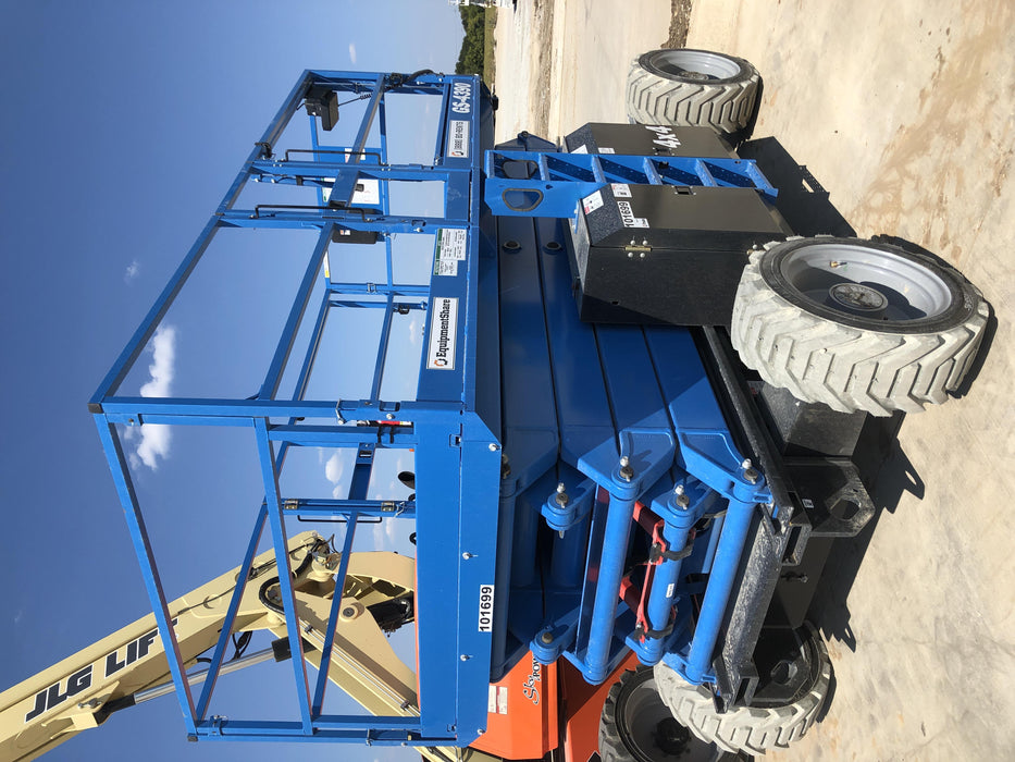 2020 GENIE GS-4390 RT