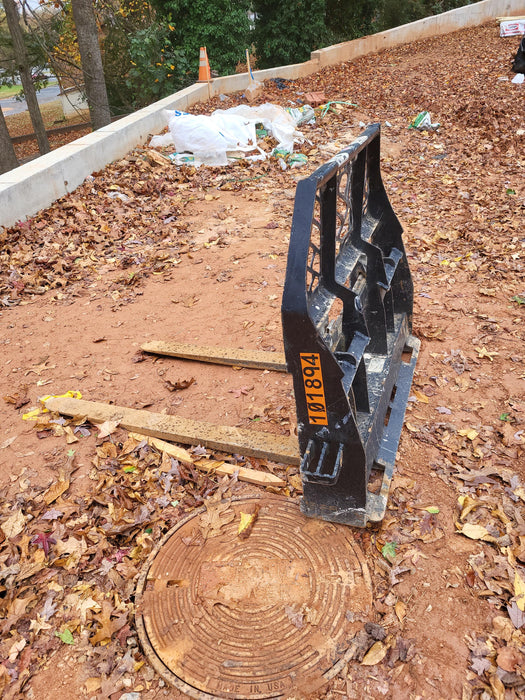 2020 PALADIN 48" Pallet Forks - Paladin