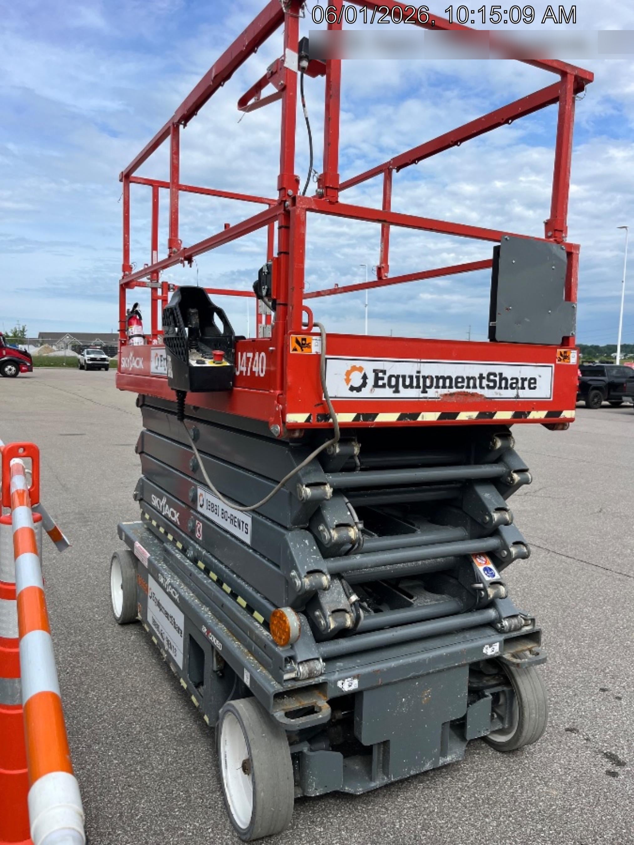 2021 SKYJACK SJ4740