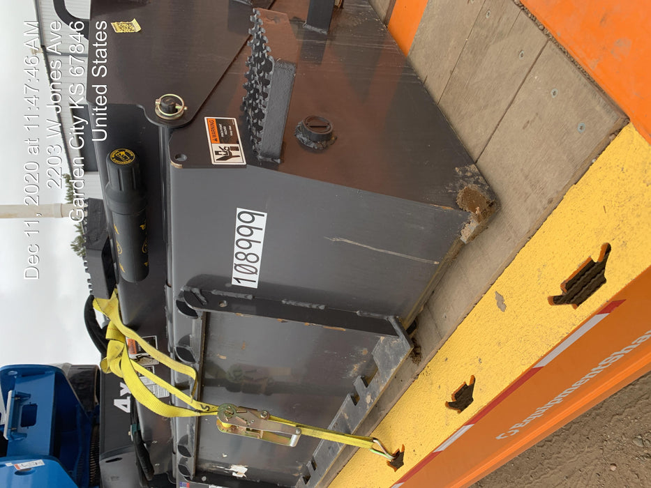 2020 PALADIN Sweepster SB72