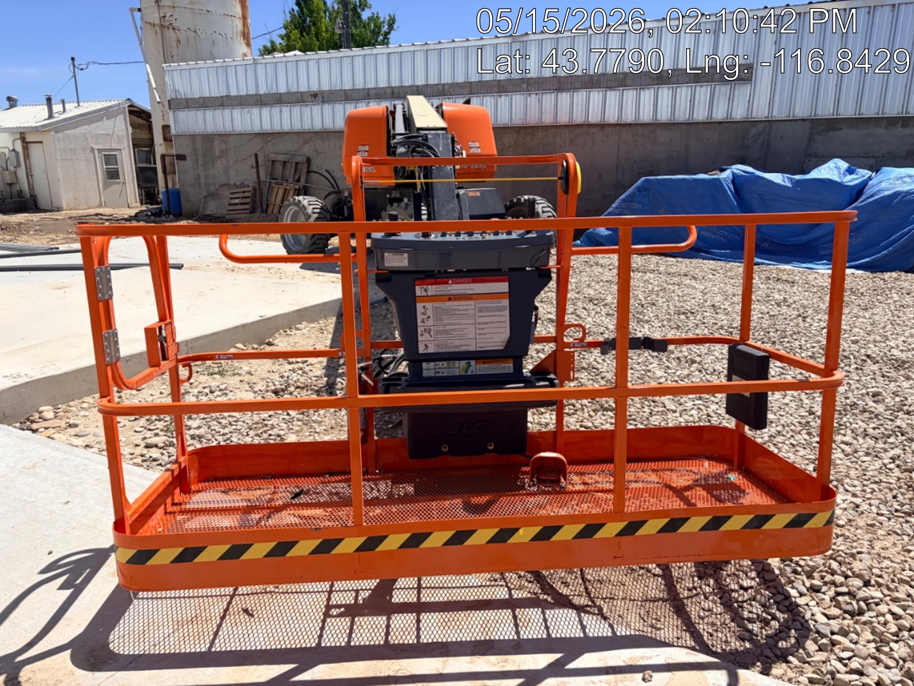 2024 JLG 660SJ
