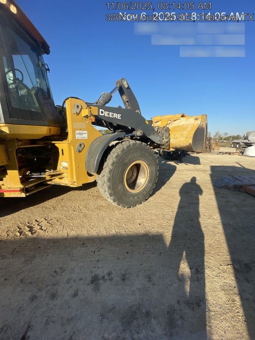 2019 John Deere 624L 4yd Wheel Loader, Cab/Heat/Air, 3 Function Hydraulics, JRB Hydraulic QC, QC 4yd bucket w/smooth cutting edge, QC Carriage, 72" Fork Tines, 5yr/5,000hr Powertrain and Hydraulics extended warranty