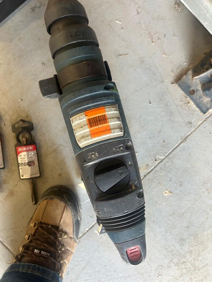 2021 BOSCH GBH18V-34CQN