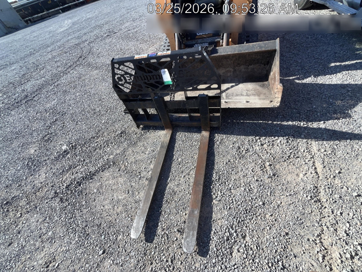 2025 PALADIN 48" Pallet Forks - Paladin