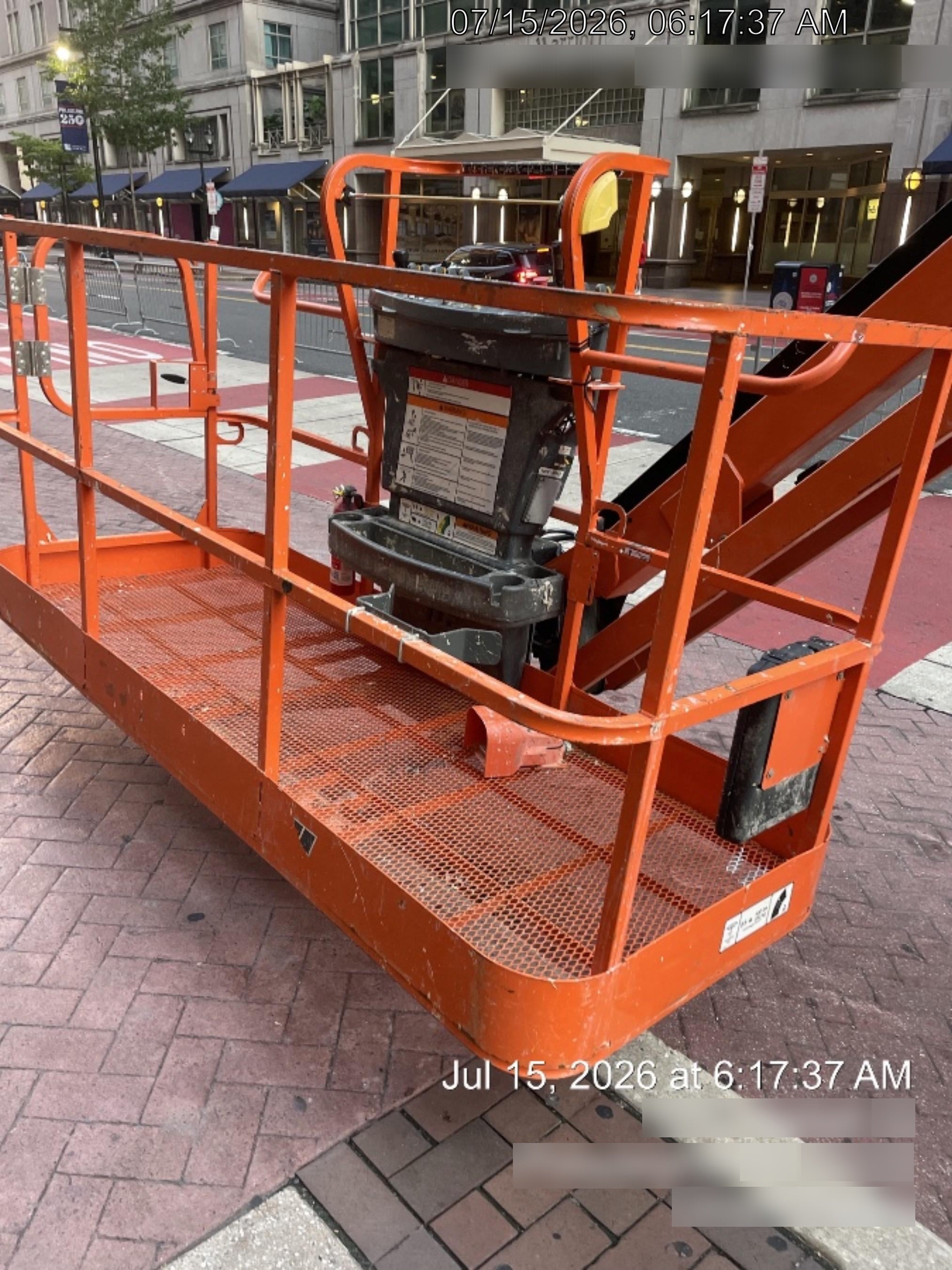 2021 JLG 660SJ