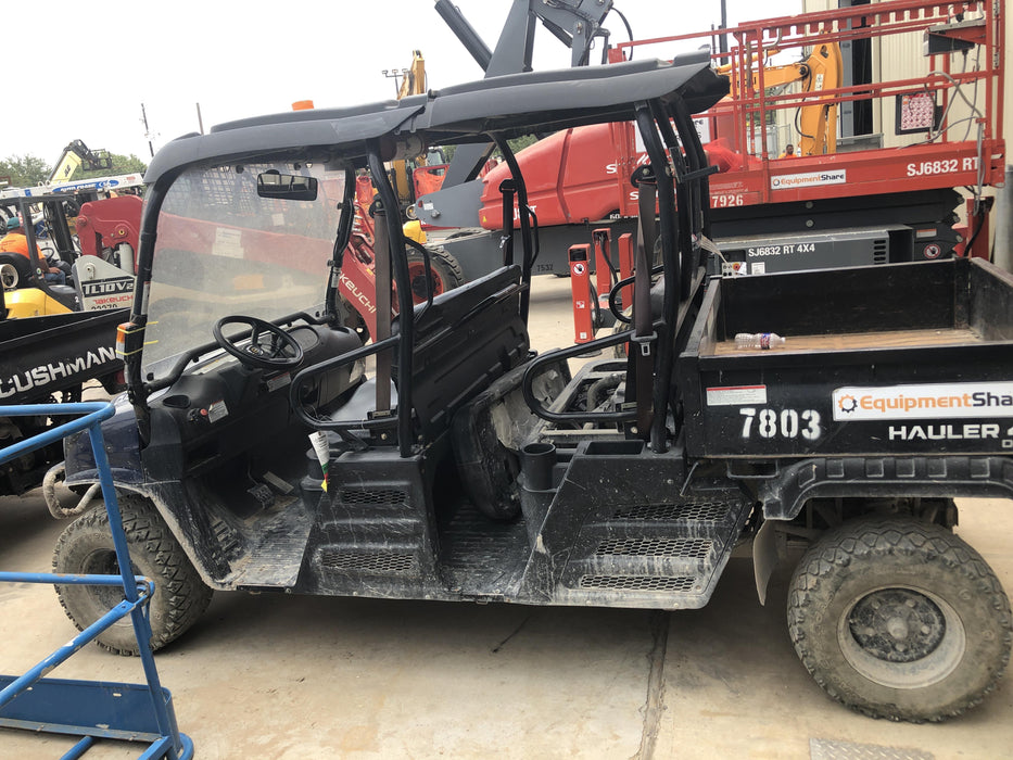 2018 CUSHMAN Hauler 4x4 Crew
