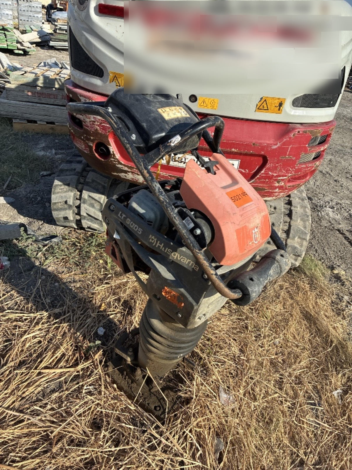 2025 HUSQVARNA LT6005