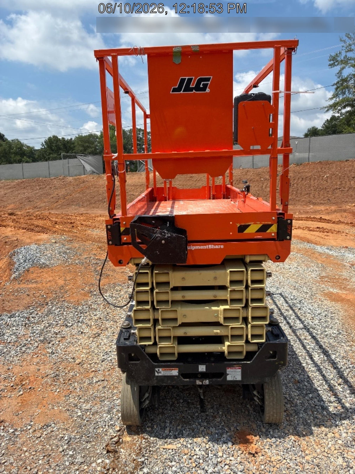 2022 JLG R4045