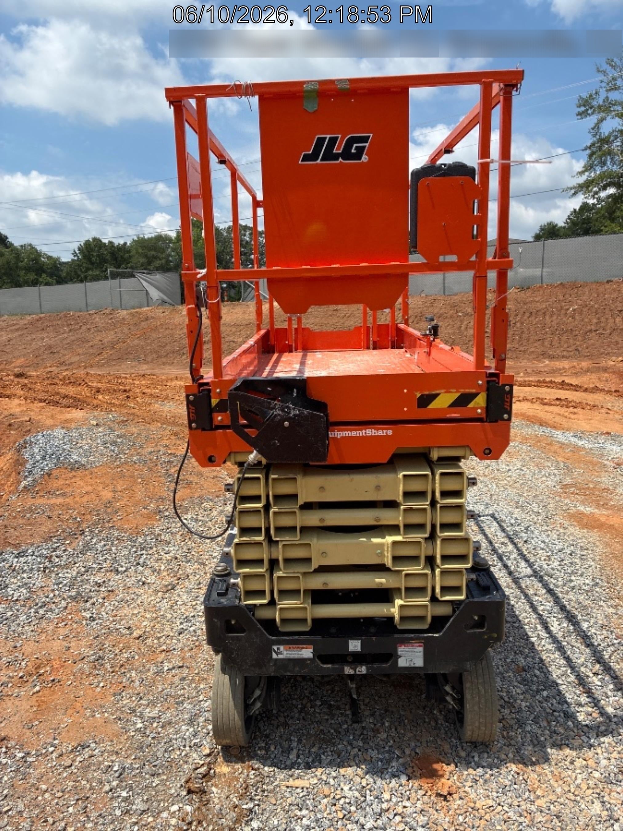 2022 JLG R4045