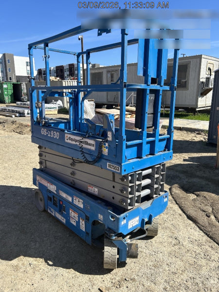 2020 Genie GS-1930 Solid Non Marking Tires, Beacon, Folding rails with half height swing gate, 800W Inverter