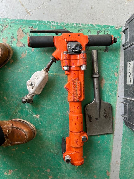 2024 MICHIGAN PNEUMATIC ES-TPB30-1-TRACKER