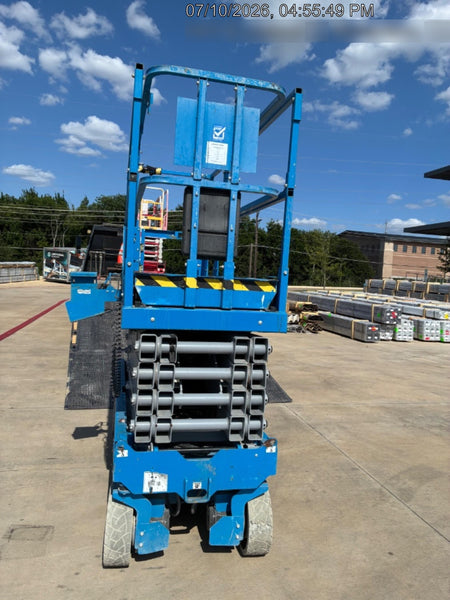 2023 GENIE GS-3232