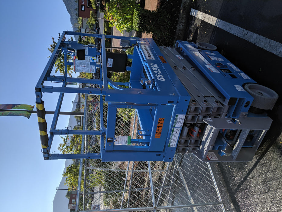 2020 Genie GS-1930 Solid Non Marking Tires, Beacon, Folding rails with half height swing gate, 800W Inverter