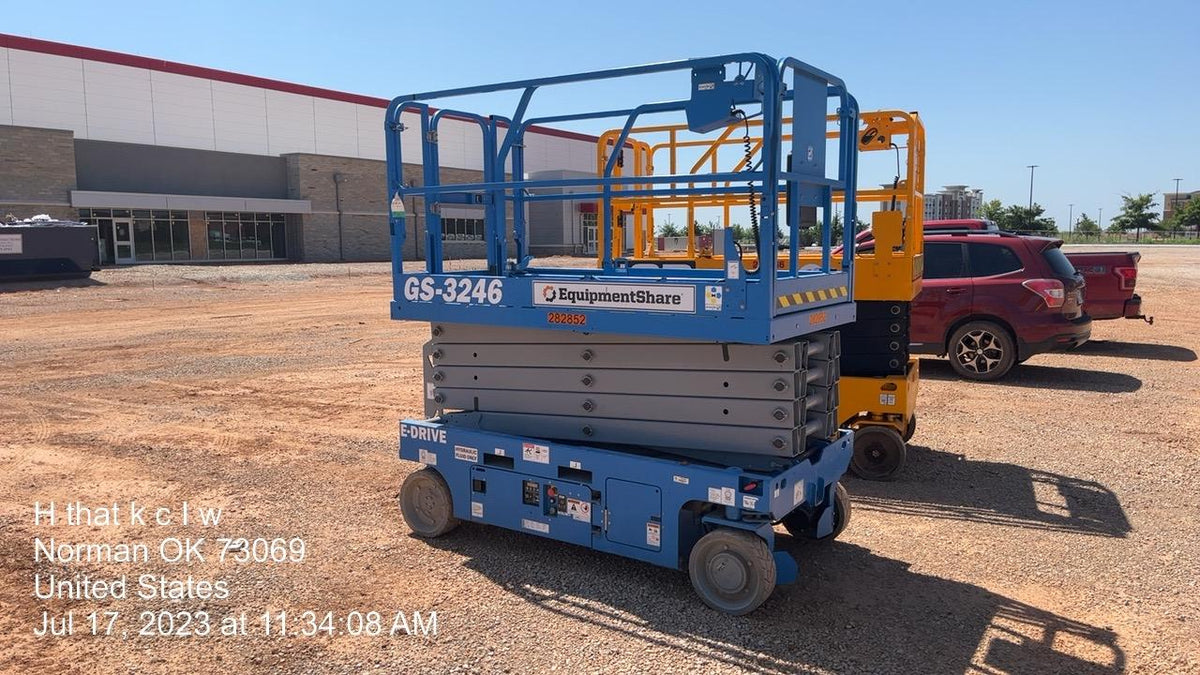 2022 GENIE GS-3246
