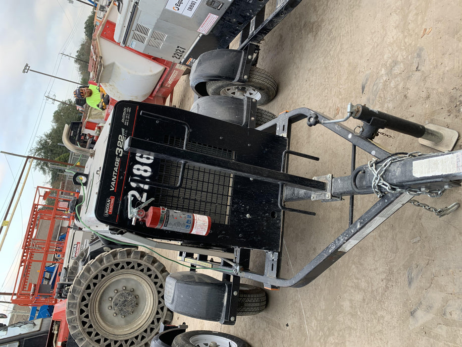 Lincoln Electric Vantage 322 Lincoln Vantage 322 Welder w/Trailer