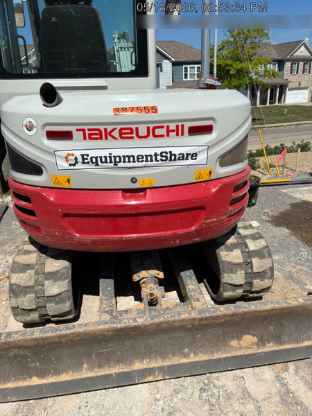 2023 TAKEUCHI TB250-2CR