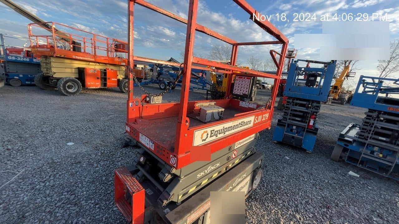 2019 Skyjack SJIII-3219 Standard Options, Trojan Batteries