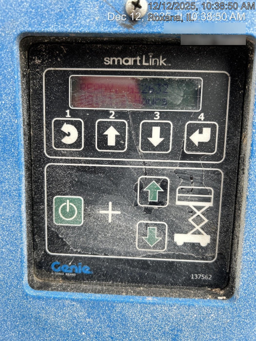 2019 Genie GS-2632 Folding rails with half height swing gate