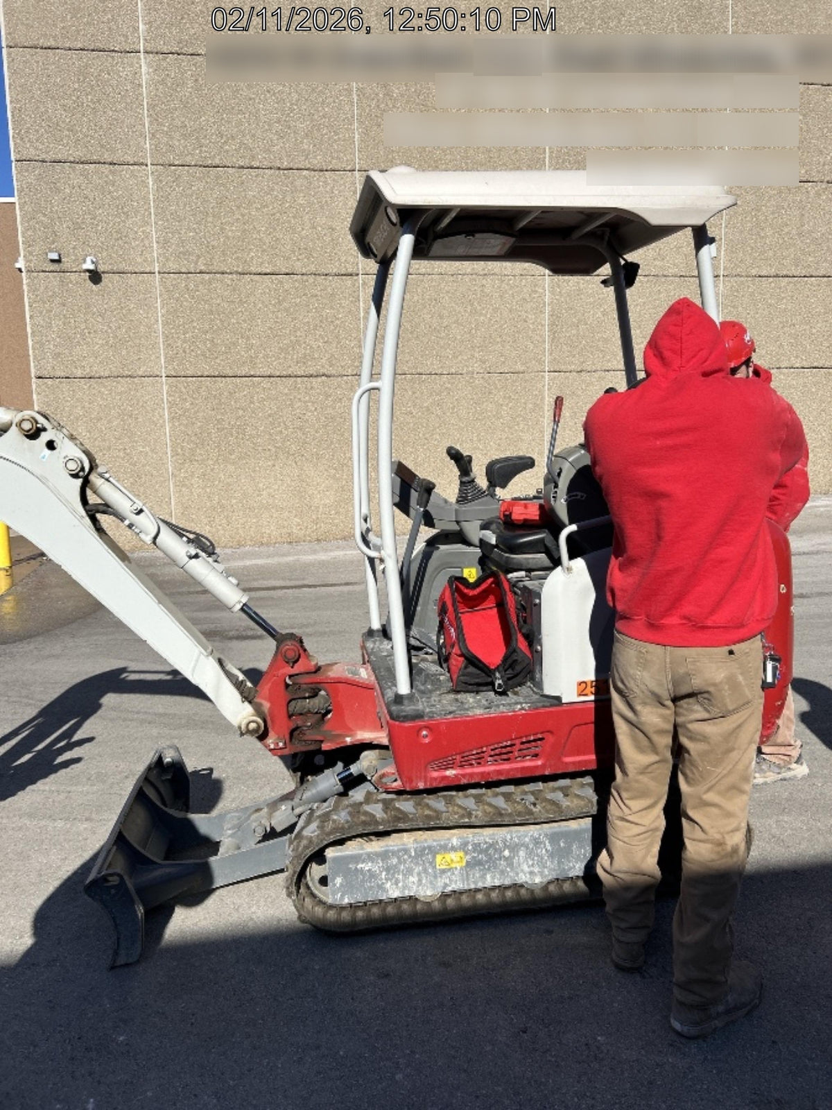 2022 TAKEUCHI TB20e
