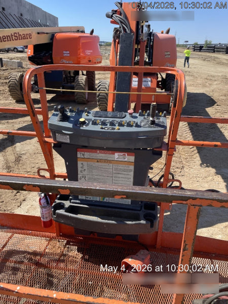 2020 JLG 660SJ